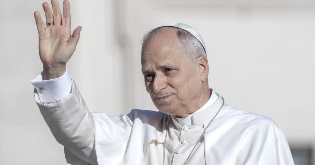 apos-criticas-de-trump,-papa-diz-que-vai-continuar-protestos-contra-guerra