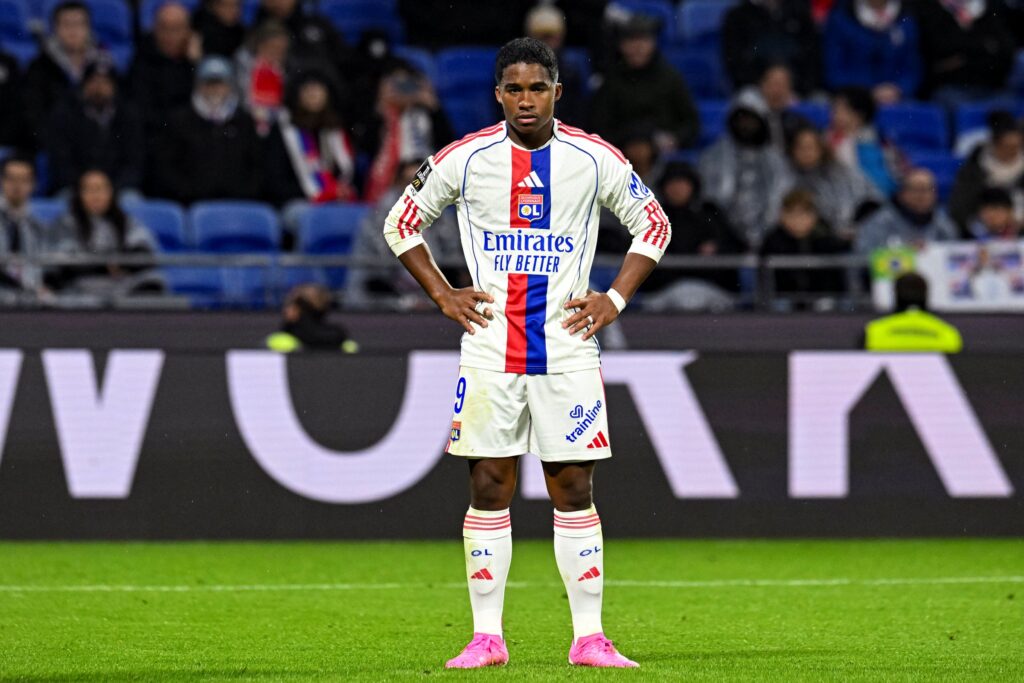 real-madrid-decide-vender-atacante-e-endrick-pode-ganhar-espaco