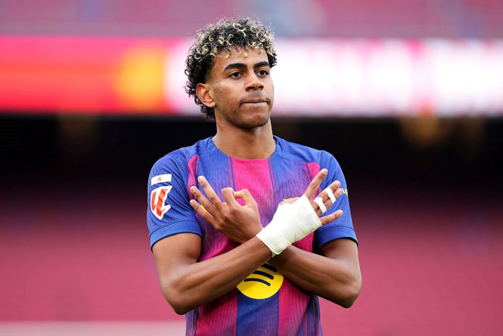 lamine-yamal-fala-sobre-neymar:-“espero-que-esteja-na-copa-do-mundo”