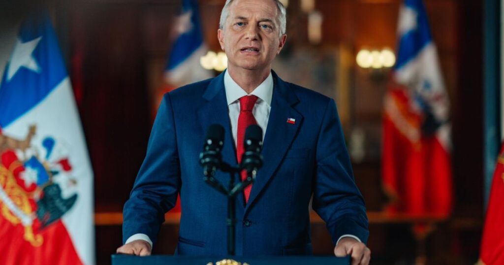 chile-realiza-primeiro-voo-para-deportacao-de-imigrantes-nesta-quinta-feira