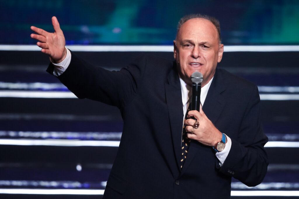 cob-presta-condolencias-apos-falecimento-de-oscar-schmidt.-confira