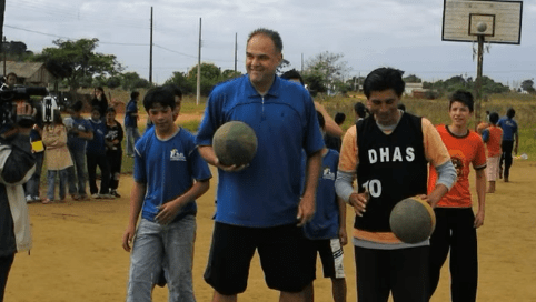 projeto-viabilizado-por-oscar-schmidt-conquista-titulo-em-torneio-escolar