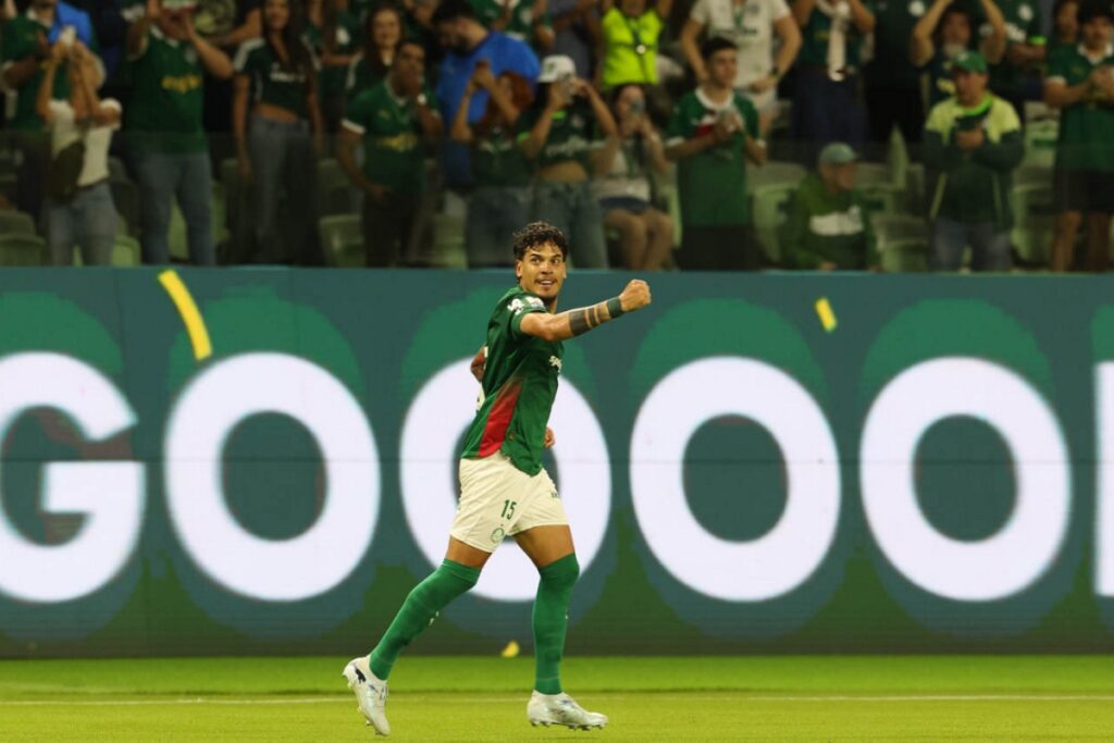 palmeiras-vence-o-athletico-pr-e-segue-na-lideranca-do-brasileirao