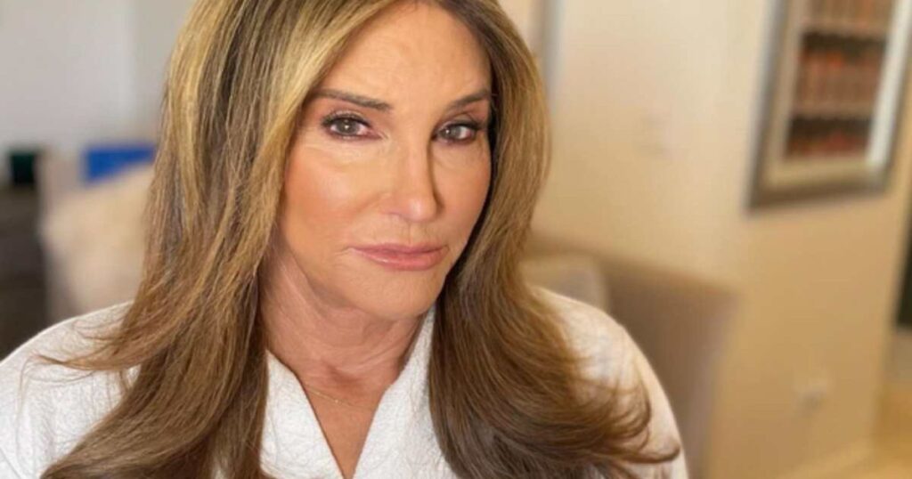 caitlyn-jenner-faz-apelo-a-trump-apos-ter-genero-trocado-em-passaporte
