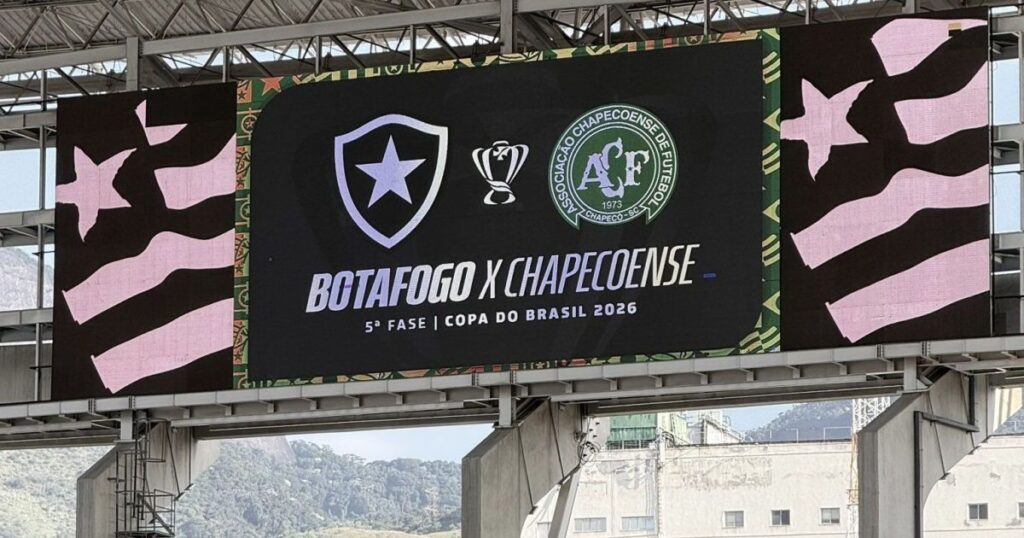 botafogo-x-chapecoense:-escalacoes-e-onde-assistir-a-copa-do-brasil