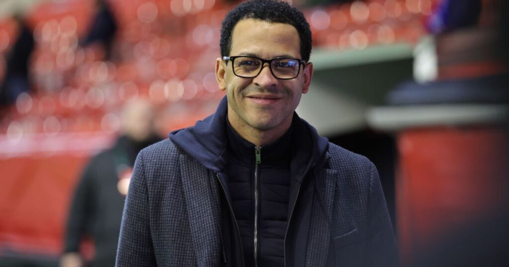 chelsea-demite-liam-rosenior-e-aposta-em-interino-ate-o-fim-da-temporada