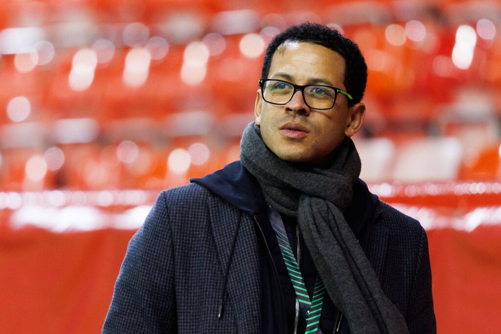 chelsea:-rosenior-recebera-quase-r$-1,5-milhao-por-dia-trabalhado
