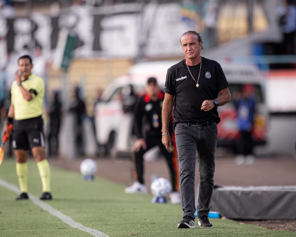 com-neymar,-santos-divulga-escalacao-para-jogo-contra-o-coritiba