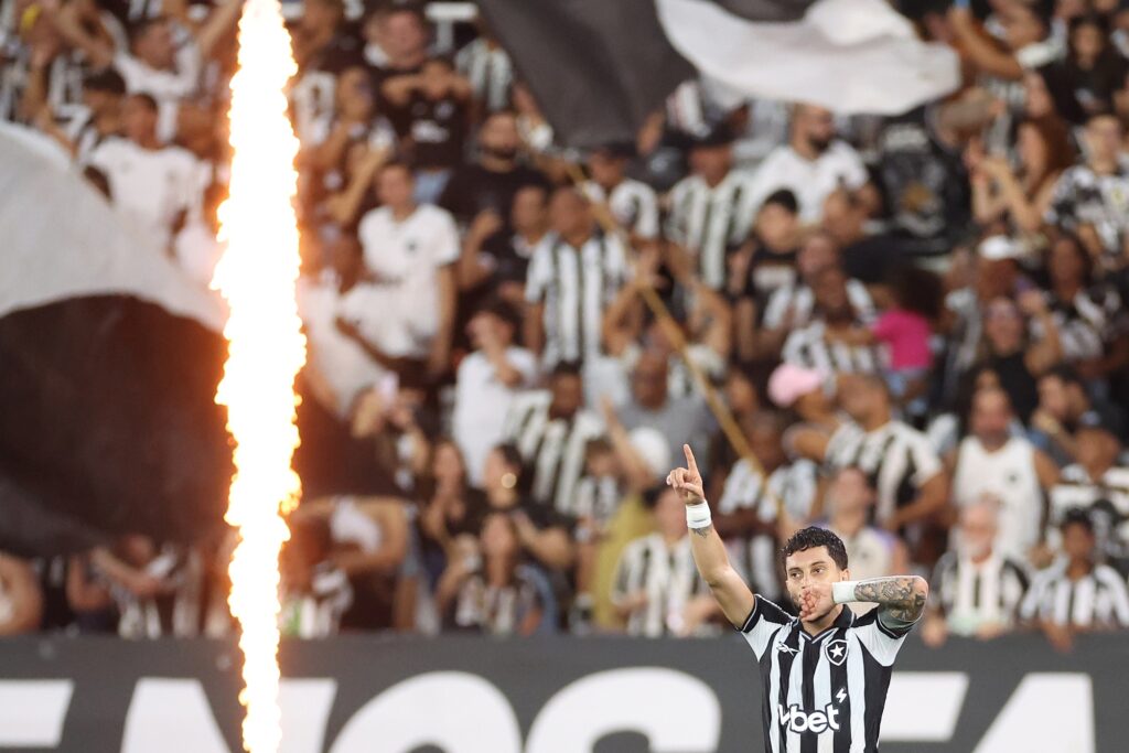 botafogo-chega-ao-jogo-no-df-contra-o-internacional-invicto-por-7-partidas.-garanta-ja-o-seu-ingresso!