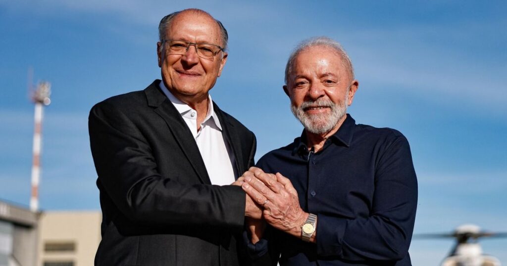 alckmin-promete-lealdade-a-lula-durante-congresso-do-pt