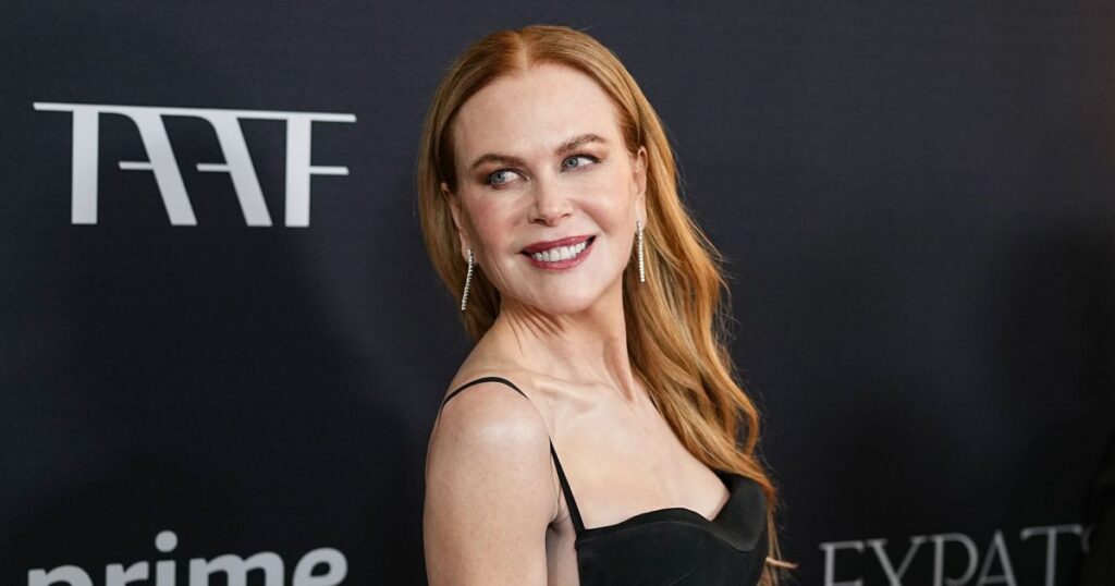 nicole-kidman-revela-habito-diario-com-filhas:-“dois-minutos-de-abraco”