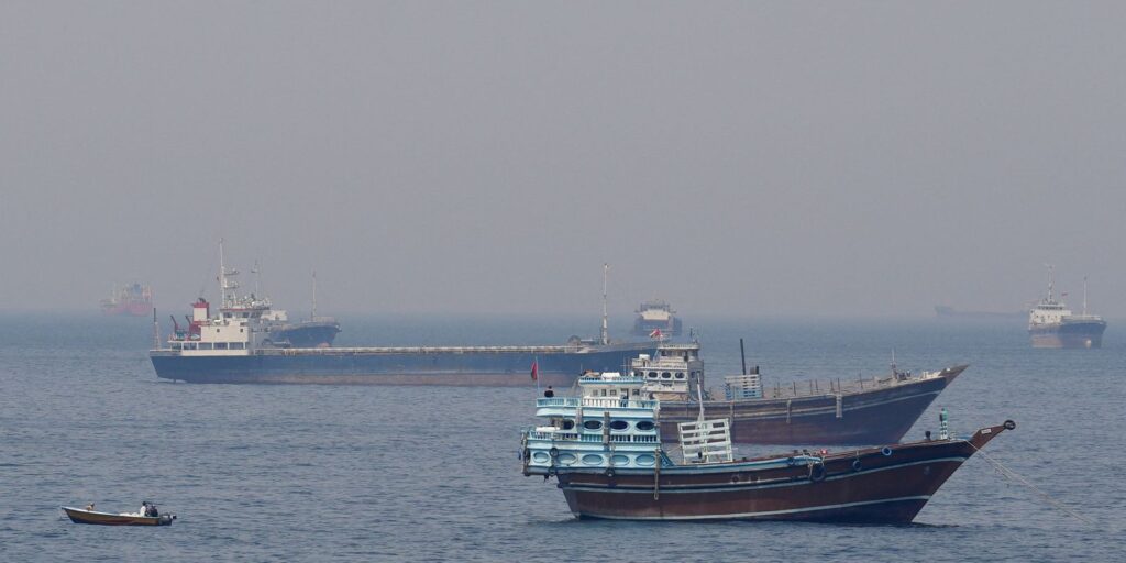 ira-apresenta-nova-proposta-aos-eua-para-liberar-estreito-de-ormuz