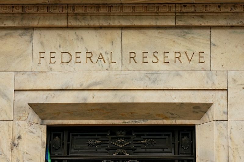 fed-enfrenta-divisao-interna-apos-sinalizar-corte-de-juros