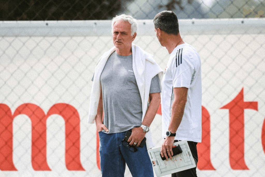 jose-mourinho-nega-contato-e-afasta-rumores-sobre-ida-ao-real-madrid