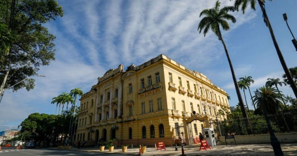 previsao-do-tempo-para-recife-indica-chuvas-e-ceu-parcialmente-nublado