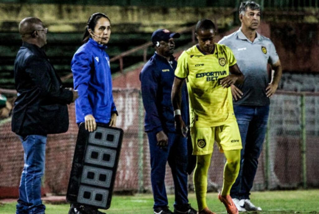 jovem-estreia-na-serie-d-zeroum-e-faz-historia-pelo-madureira-rj;-veja