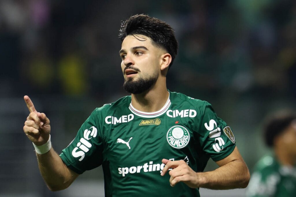 libertadores:-palmeiras-busca-lideranca-para-evitar-sul-americana