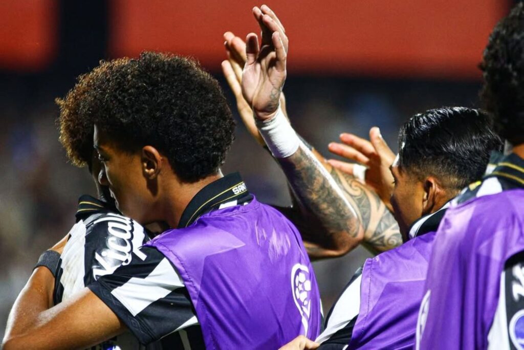 robinho-jr.-se-pronuncia-apos-briga-com-neymar:-“fiquei-chateado”