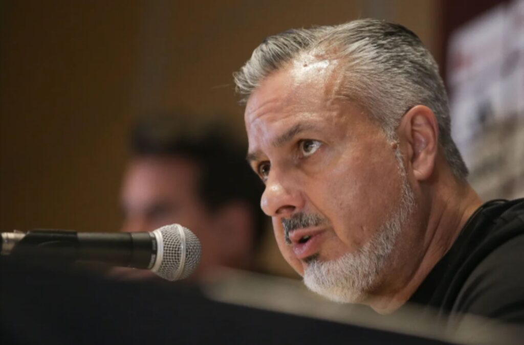 dirigente-do-flamengo,-jose-boto-revela-bastidores-de-jogo-cancelado