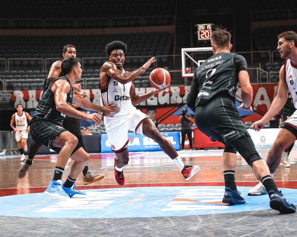 em-noite-apagada,-brasilia-basquete-perde-para-o-flamengo-no-nbb