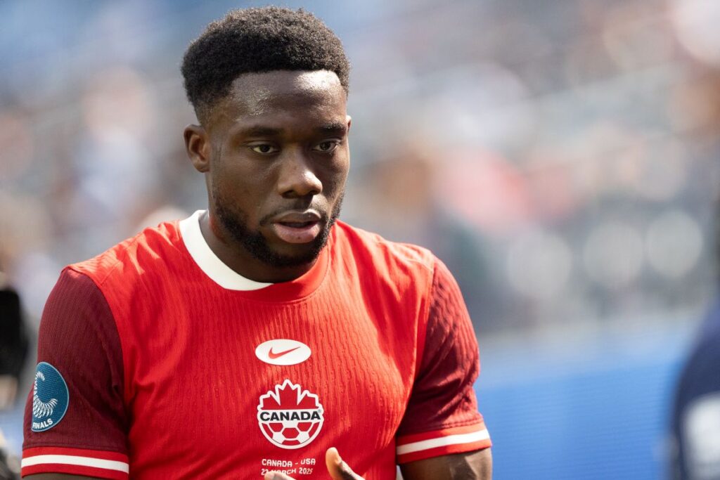 astro-do-canada-tem-lesao-confirmada-e-pode-desfalcar-selecao-na-copa