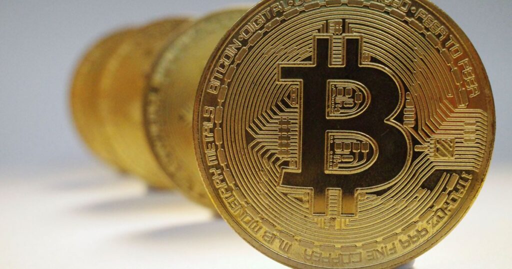 saiba-como-investir-em-um-etf-de-criptomoedas