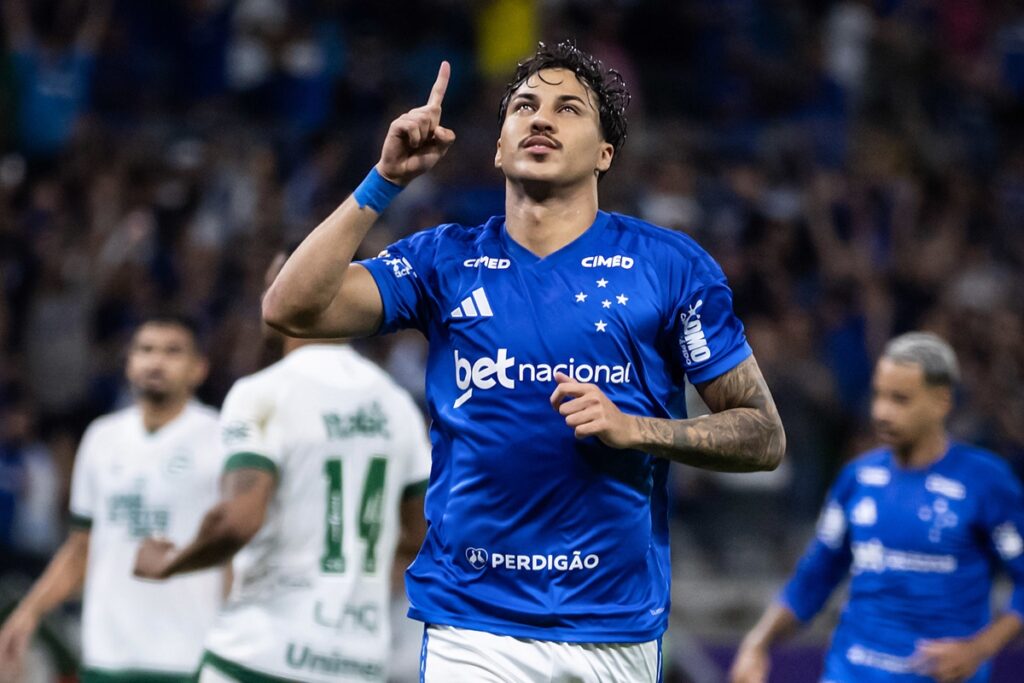 kaio-jorge-marca,-cruzeiro-bate-goias-e-avanca-na-copa-do-brasil
