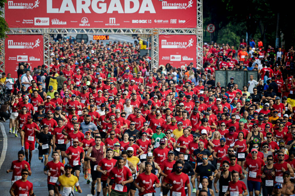 metropoles-endurance-–-corrida:-confira-cronograma-completo-do-evento.-garanta-sua-inscricao!