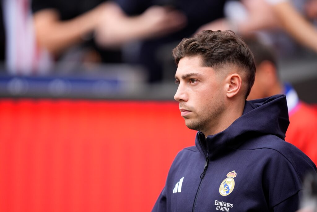 manchester-united-monitora-valverde-apos-briga-no-real-madrid