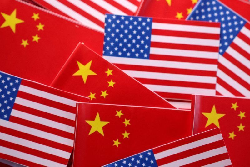 bessent:-eua-e-china-podem-remover-taxas-de-setores-e-ampliar-comercio