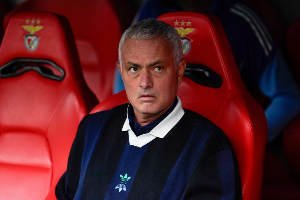 mourinho-lamenta-declaracoes-de-mbappe-sobre-arbeloa:-“me-doi”