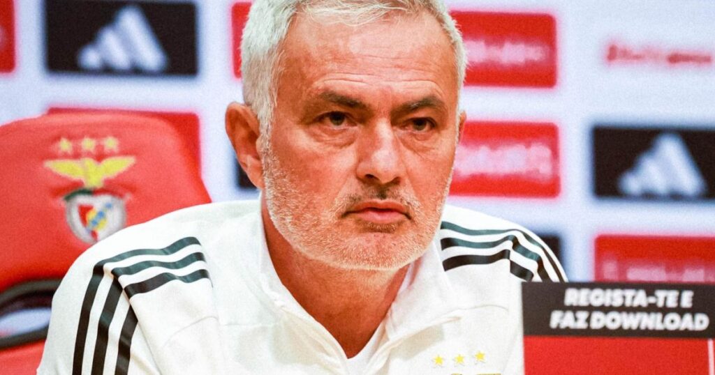 benfica-termina-liga-portuguesa-invicto-com-mourinho,-mas-fora-da-champions