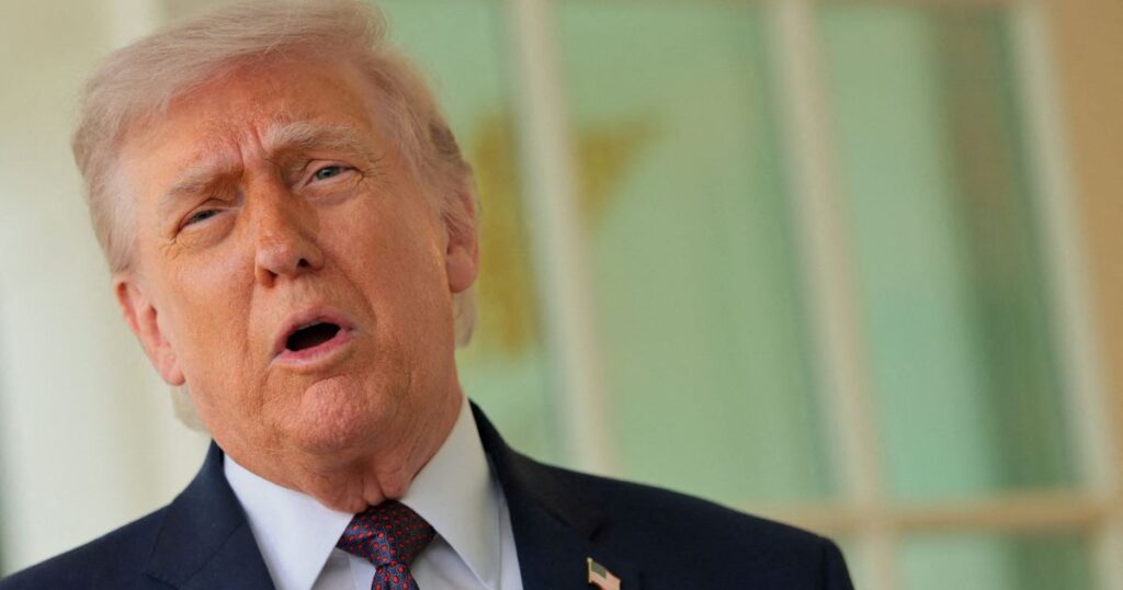 analise:-trump-prefere-fingir-que-impactos-economicos-da-guerra-nao-existem