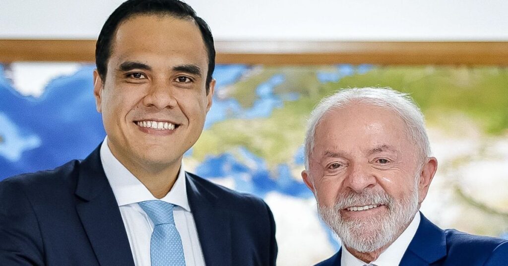 fim-da-escala-6×1-vai-impulsionar-setor-de-turismo,-diz-ministro-da-pasta