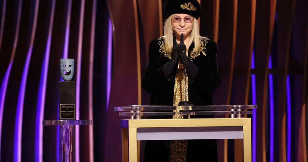 barbra-streisand-ficara-de-fora-de-cannes-apos-lesao;-entenda