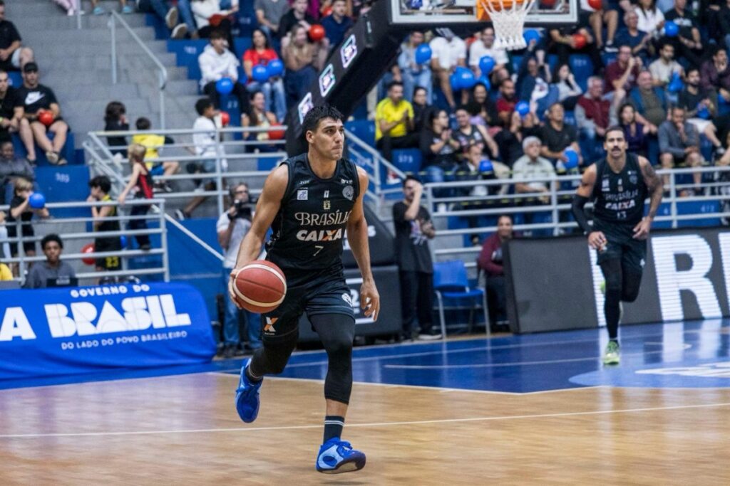 nbb:-brasilia-basquete-perde-para-o-franca-no-jogo-1-da-semifinal
