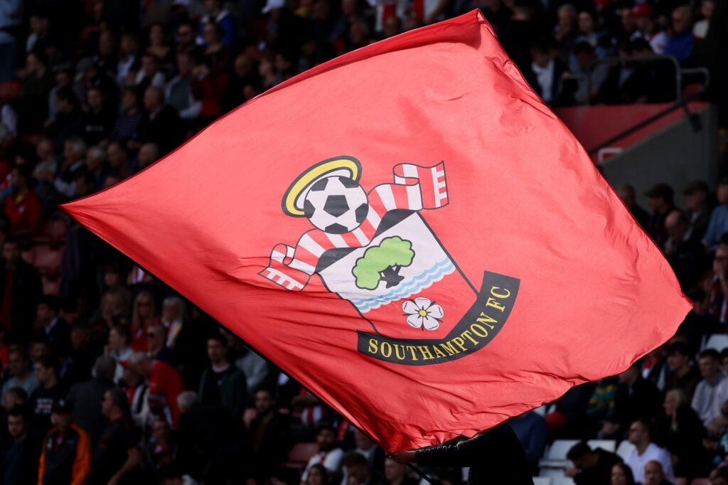 southampton-admite-espionagem,-mas-considera-exclusao-desproporcional
