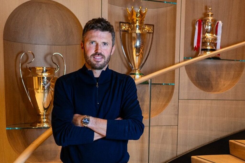 manchester-united-anuncia-efetivacao-de-michael-carrick-como-treinador