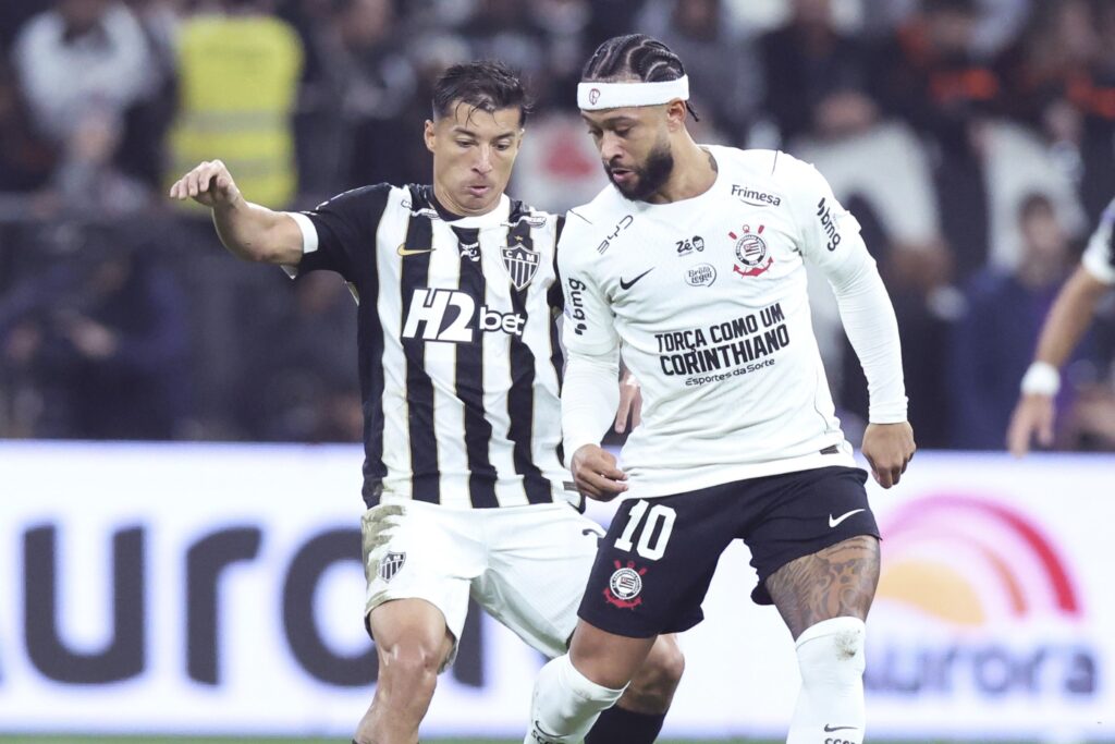 corinthians-vence-atletico-mg-e-timao-respira-na-luta-contra-o-z-4