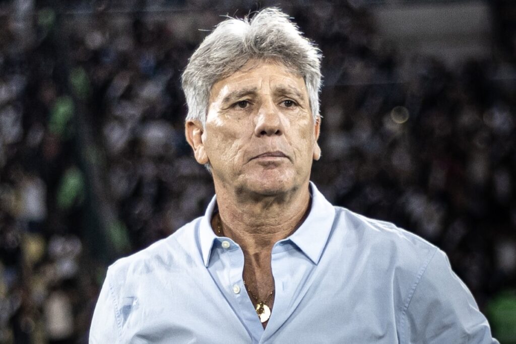 renato-gaucho-falta-coletiva-apos-derrota-do-vasco.-veja-explicacao