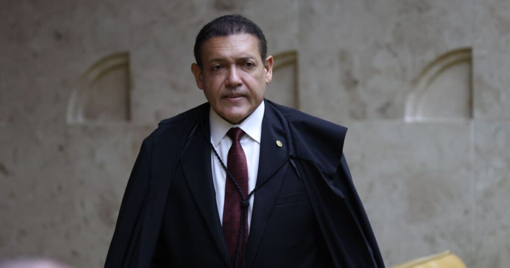 fachin-rejeita-pedido-para-afastar-nunes-marques-de-acao-da-cpi-do-master