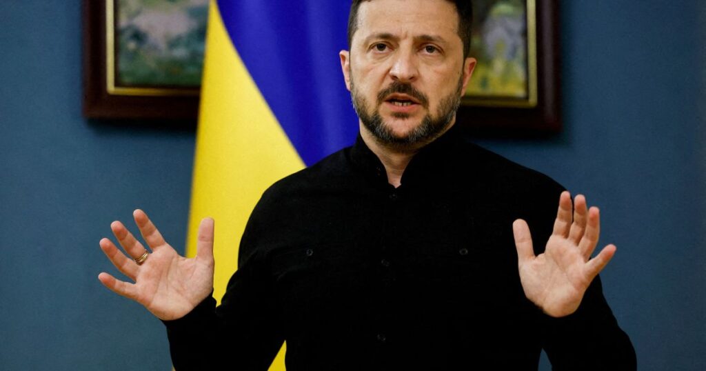 zelensky:-ataque-a-instalacao-de-combustivel-nuclear-e-“extremamente-vil”
