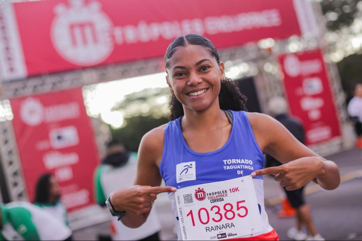 atletas-chegam-empolgados-para-o-metropoles-endurance-–-corrida