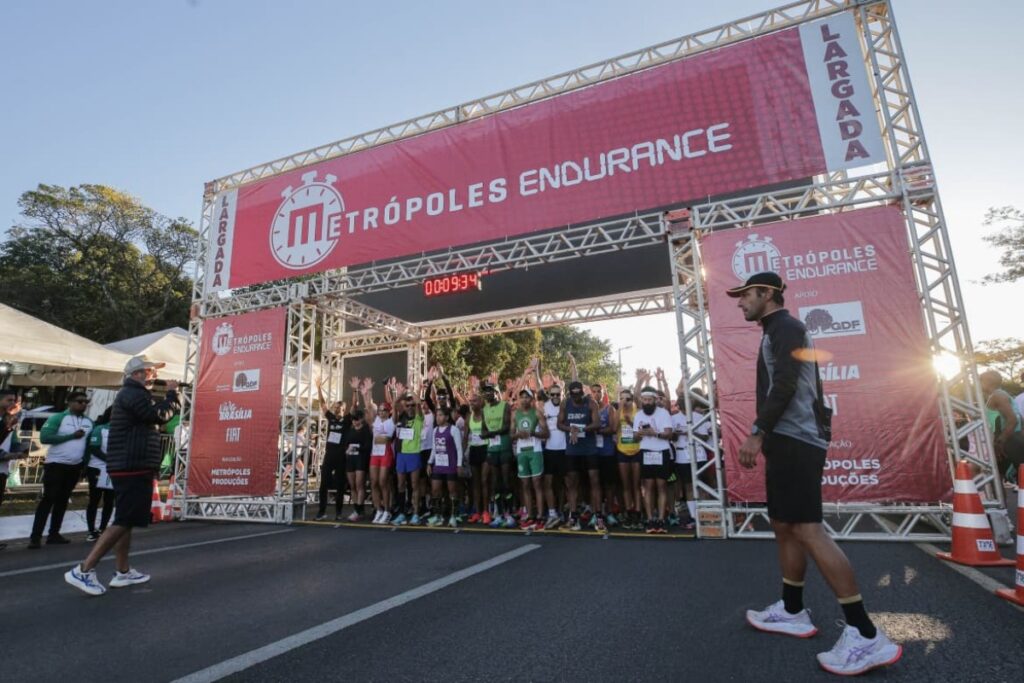 confira-como-foram-as-largadas-do-metropoles-endurance-–-corrida