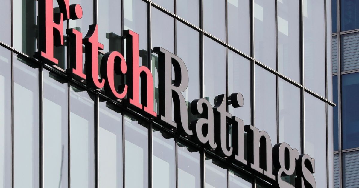 fitch-piora-perspectiva-para-soberanos-globais-para-“em-deterioracao”