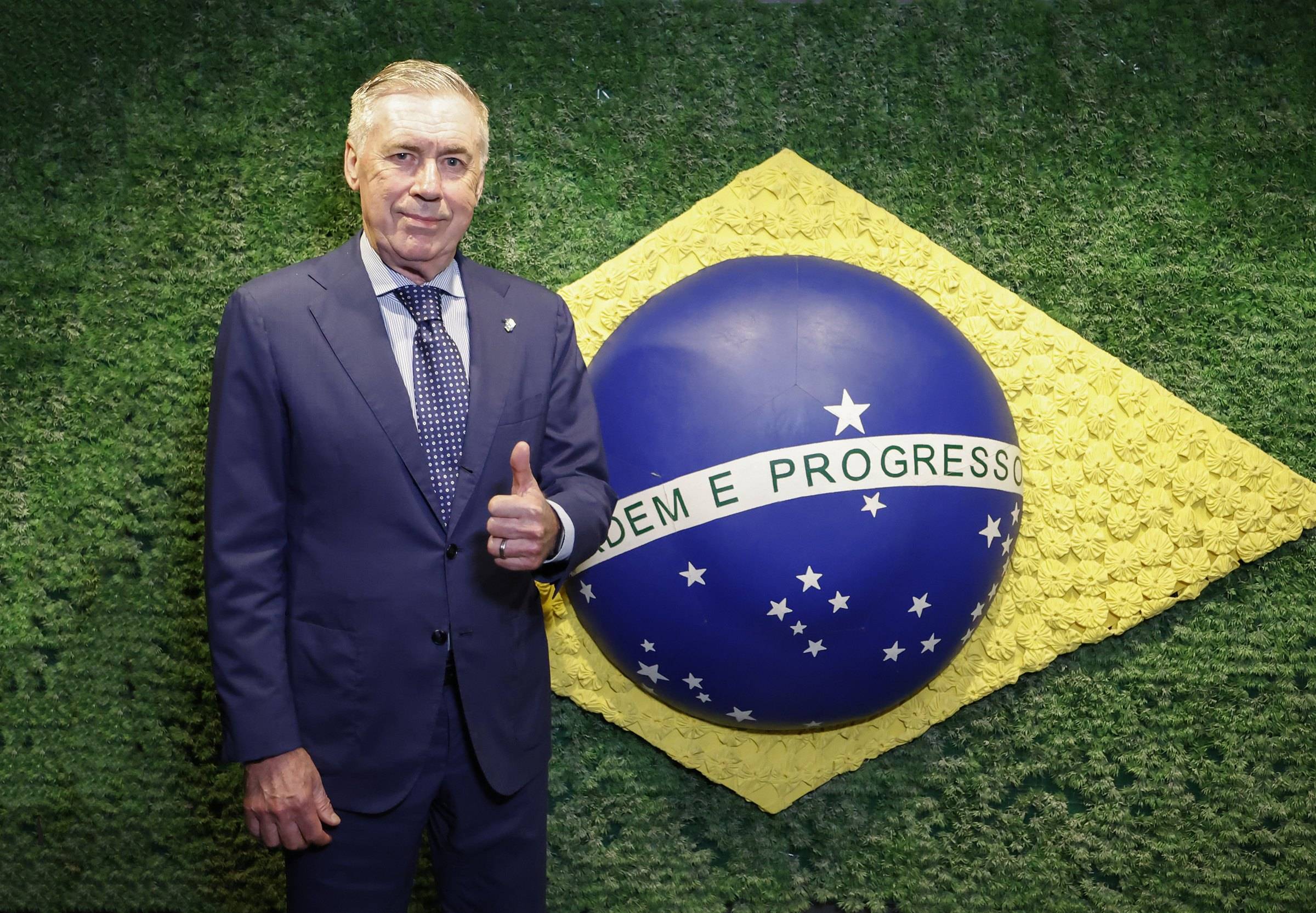 mais-de-50%-dos-brasileiros-aprovam-o-trabalho-de-ancelotti-no-brasil