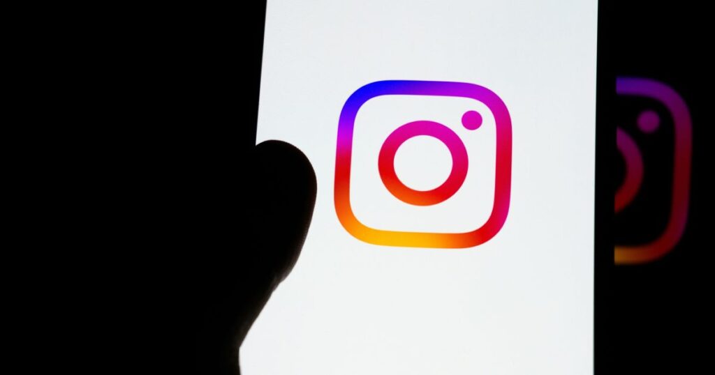 instagram-tira-mapa-de-amigos-do-ar:-“disponibilizado-por-acidente”