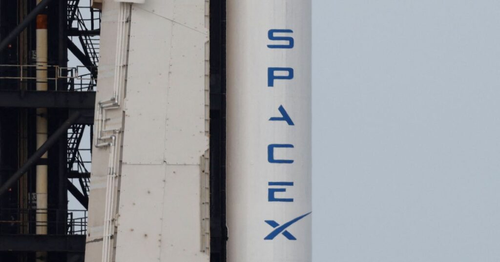 corretoras-de-criptomoedas-lucram-com-frenesi-sobre-ipo-da-spacex