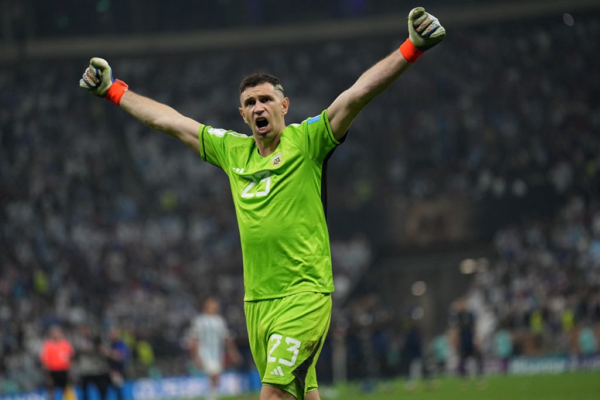 dibu-martinez-deve-jogar-na-estreia-da-argentina-na-copa-do-mundo