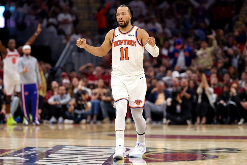 new-york-knicks-quebra-jejum-de-53-anos-e-conquista-3o-titulo-da-nba